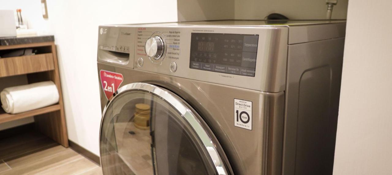 Fujitaya Queretaro Hotel Exterior photo LG 10kg front-load washing machine
