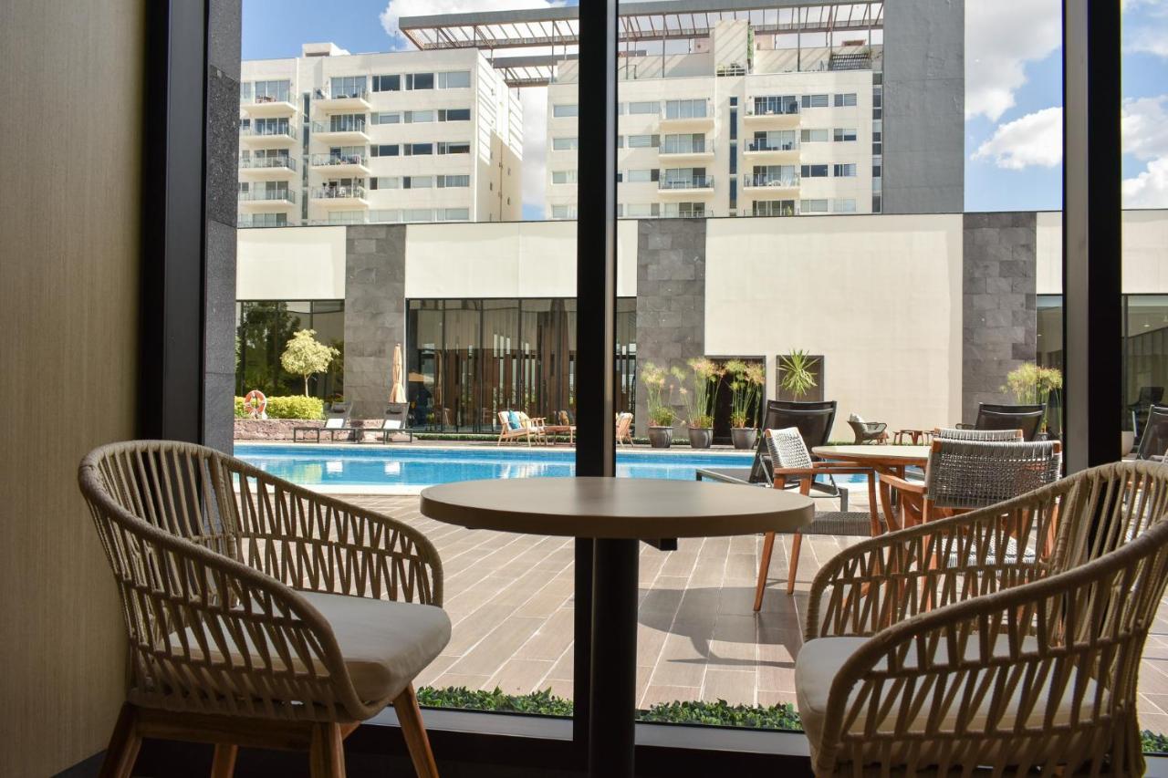Fujitaya Queretaro Hotel Exterior photo The pool at the hotel